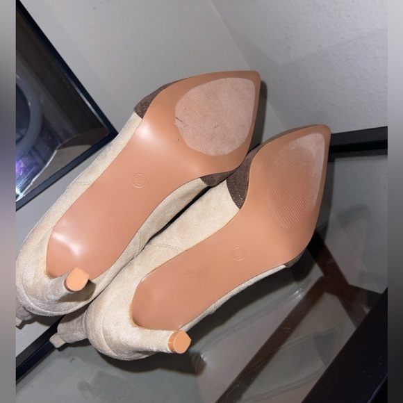 Lulus Luglyn Bone Color Block Suede Pointed-Toe Ankle
Booties - Picture 11 of 11